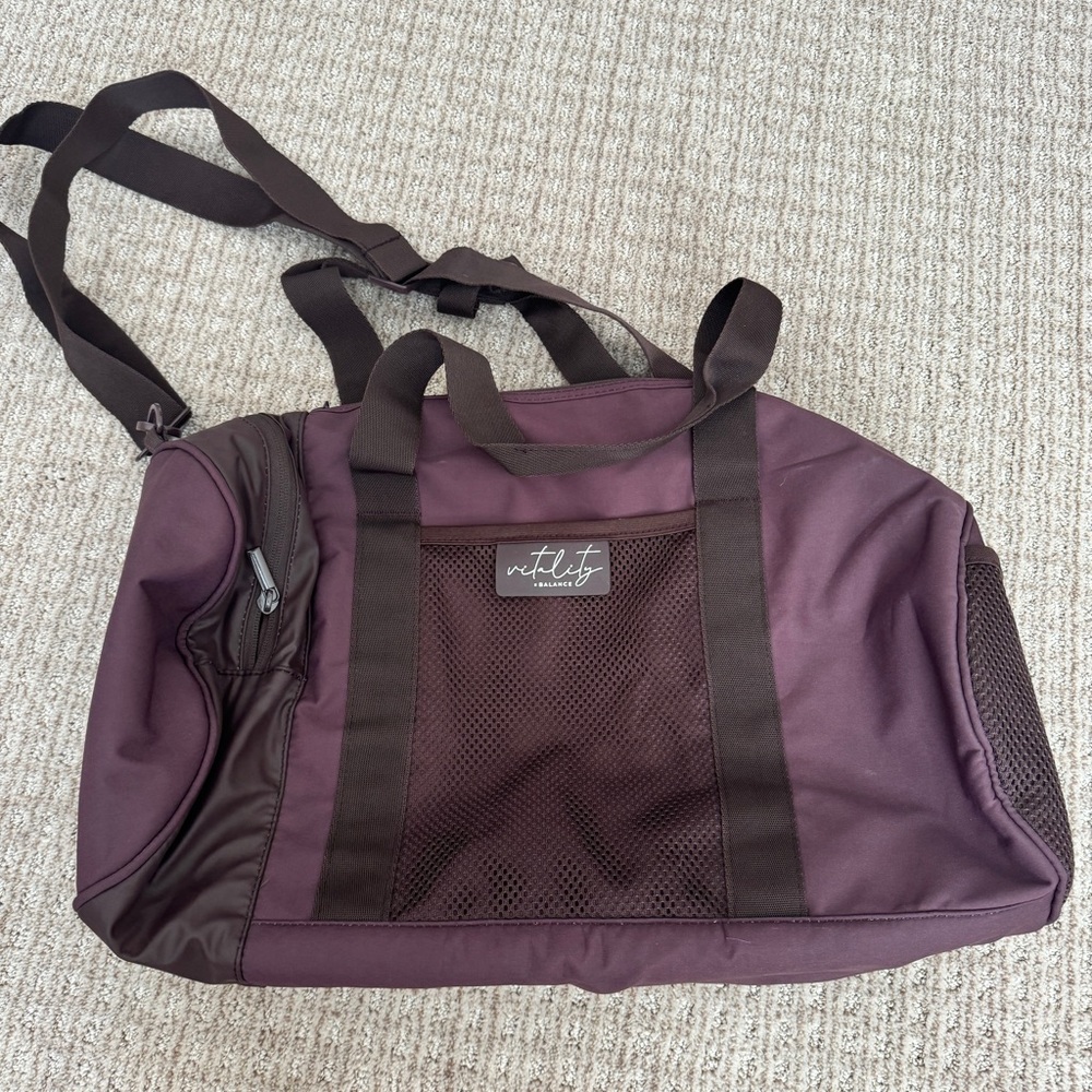 Vitality Purple Duffle/Gym Bag